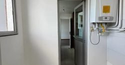 En Alquiler Hermoso apto de dos dormitorios dos baños y servicio en pocitos