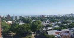 En Alquiler Luminoso apto 2 dormitorios garage en Parque Batlle