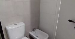 En Alquiler Hermoso apto de dos dormitorios dos baños y servicio en pocitos