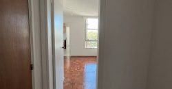 En Alquiler Hermoso apto de dos dormitorios dos baños y servicio en pocitos